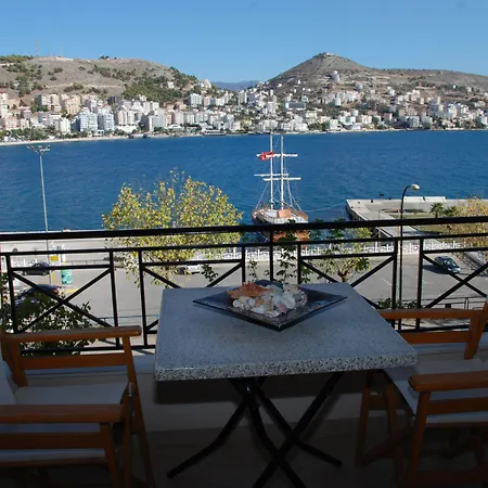 Mano 3* Саранда