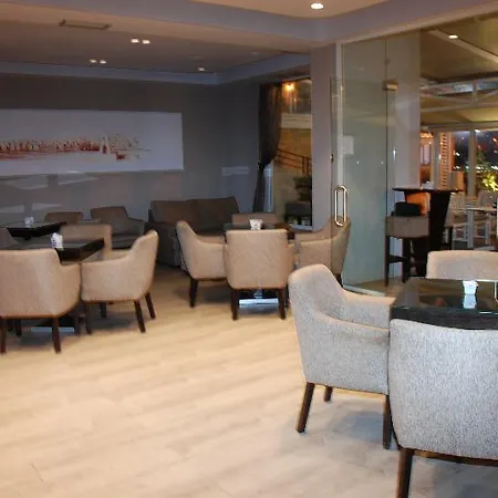 Mano Hotel