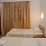 Mano Hotell Sarandë