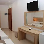 Mano Sarandë