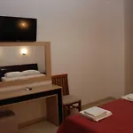 Hotell Mano 3*