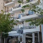 Hotell Mano 3*